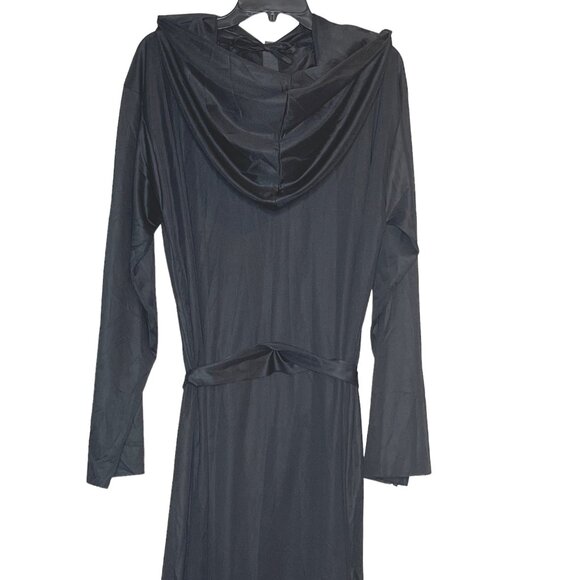 Grave Reaper Halloween Costume 5-Piece Adult Up To 250 lbs (Sickle Not Included) - Picture 5 of 10